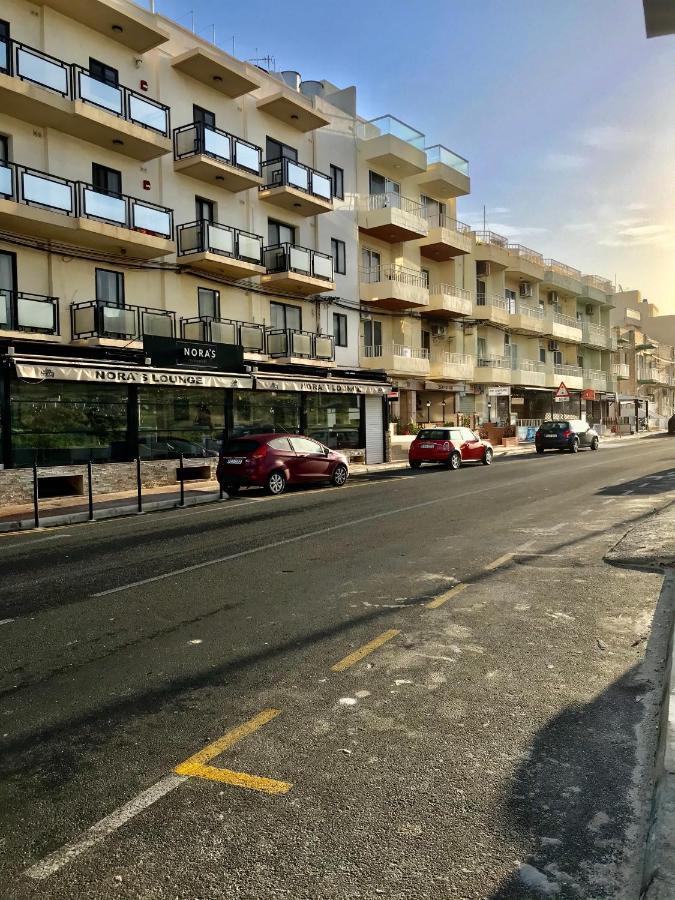 Modern Apartment With Sea View Mellieħa Exteriör bild