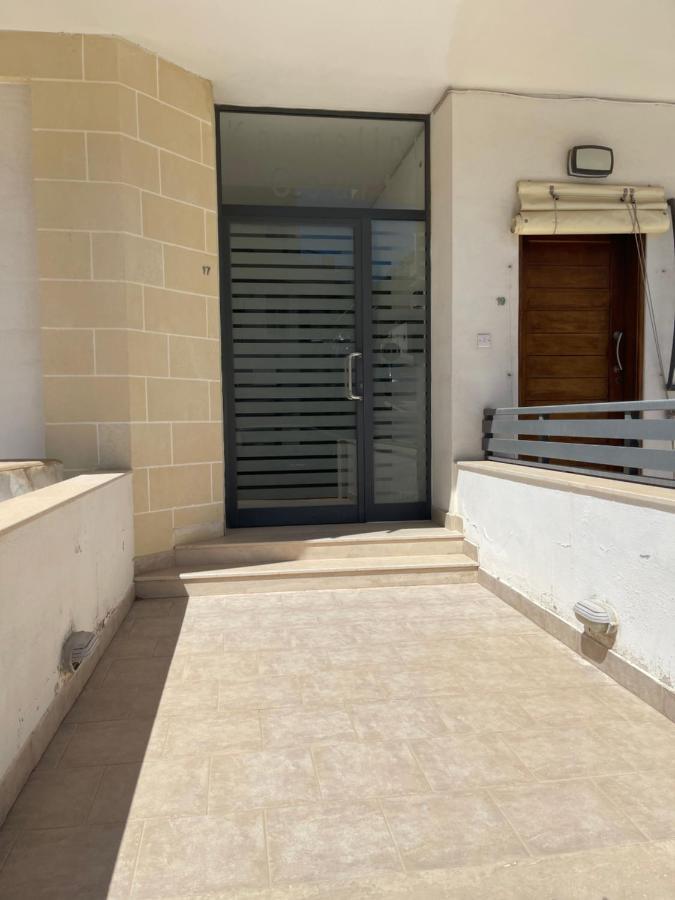 Modern Apartment With Sea View Mellieħa Exteriör bild